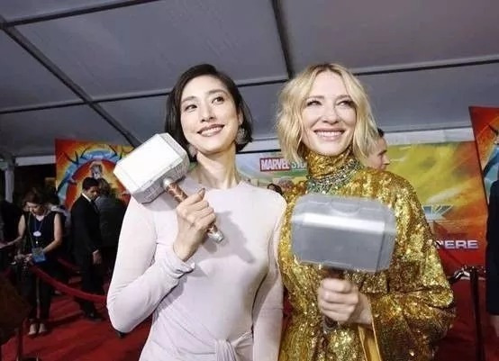 宝冢歌剧团的传奇男役，又A又飒，被称为日本女性独身最后的堡垒