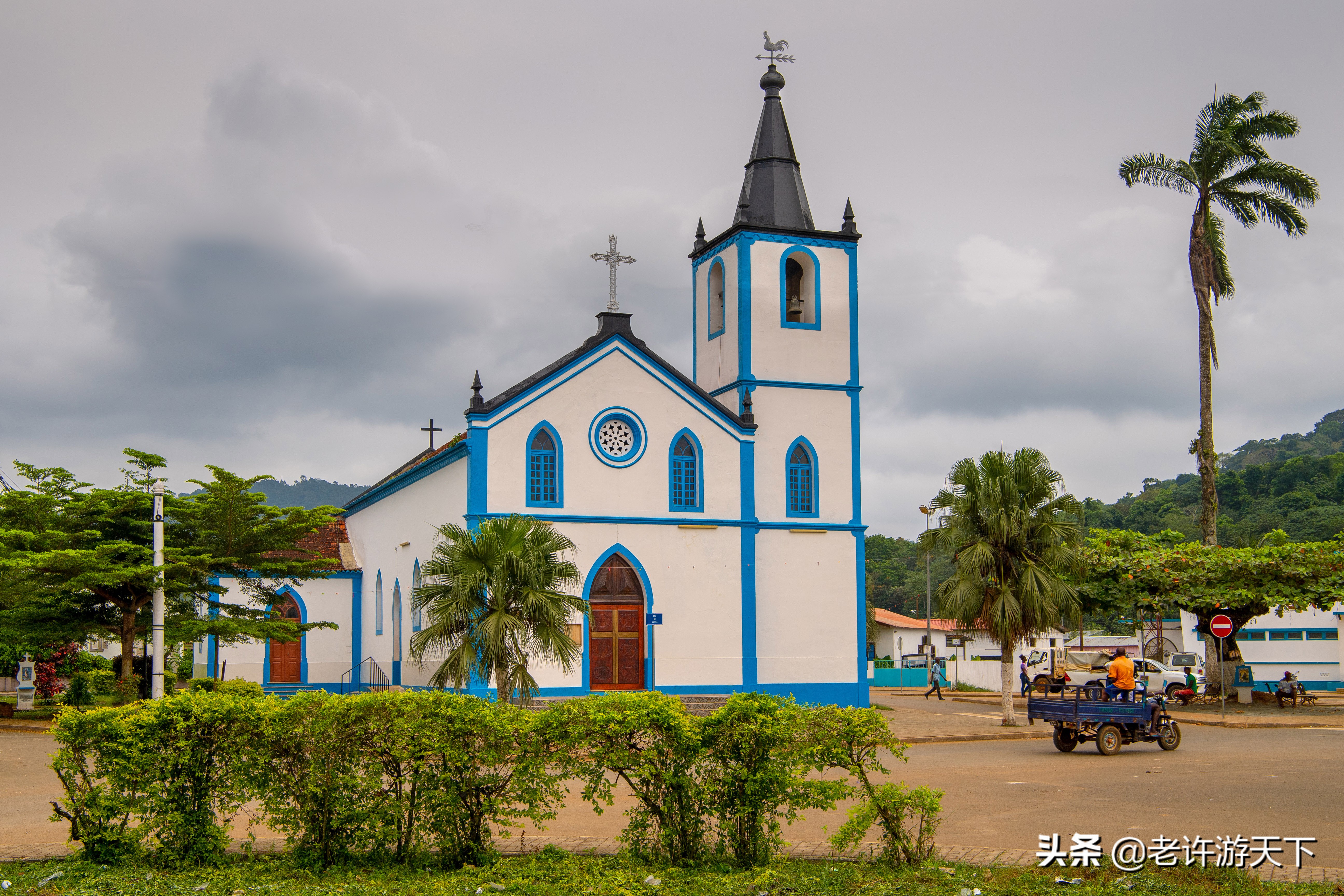 世界十大海岛旅游胜地（世界10个美丽海岛堪称度假胜地）