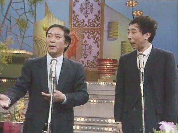 1991年春節聯歡晚會上,馮鞏牛群搭檔的相聲《亞運之最》:亞運村什麼最