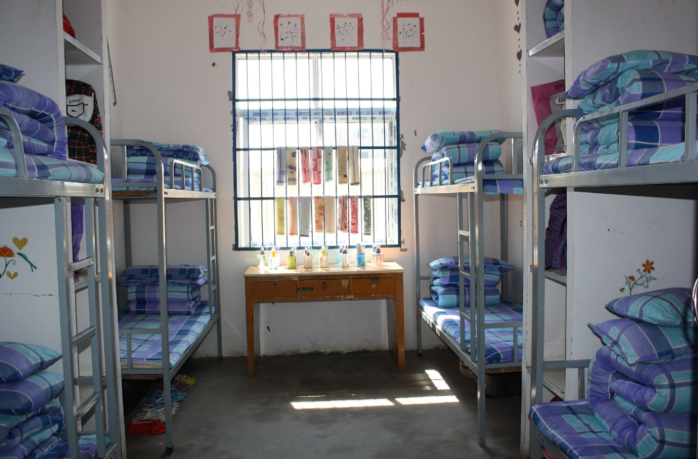 大一新生选床位暗藏“潜规则”，选上铺还是下铺，学姐告诉你答案