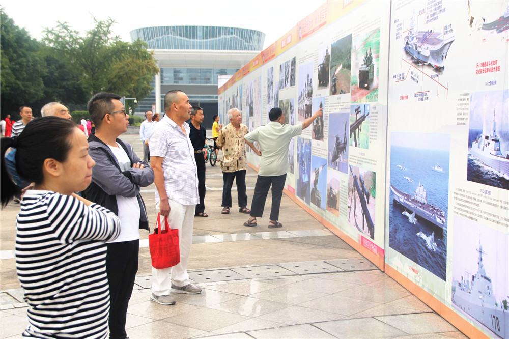 红色沃土，精神培塑激活一池春水——南充市大力开展国防教育“五进”活动纪实