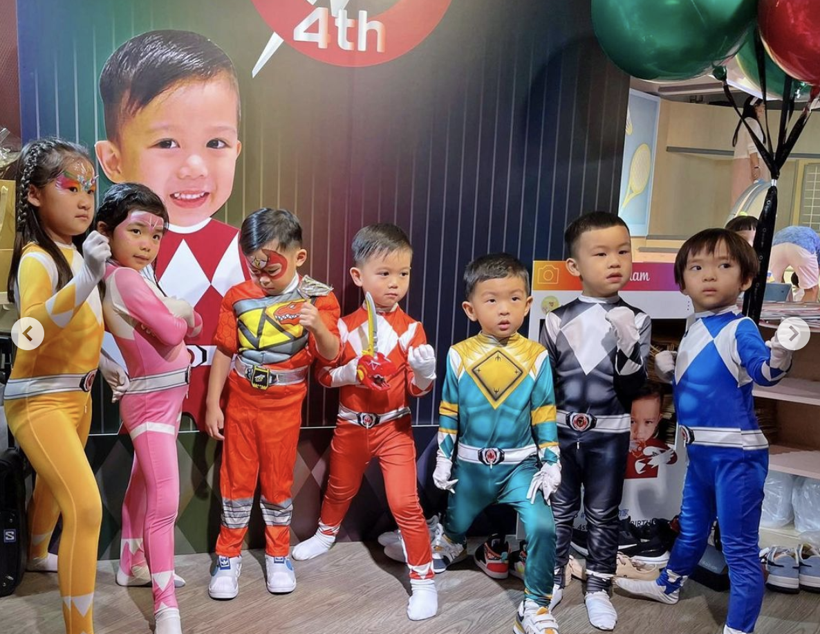 胡杏儿带长子注射疫苗，Brendan笑容帅气，自称不疼很淡定