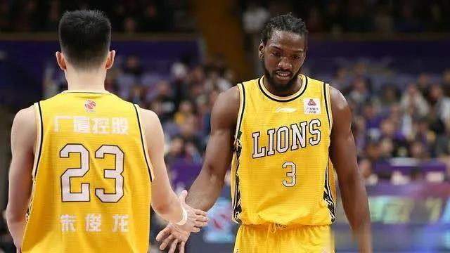 nba有哪些半兽人（弹跳高配版哈雷尔，独爱前场篮板的“半兽人”法里埃德去哪了？）