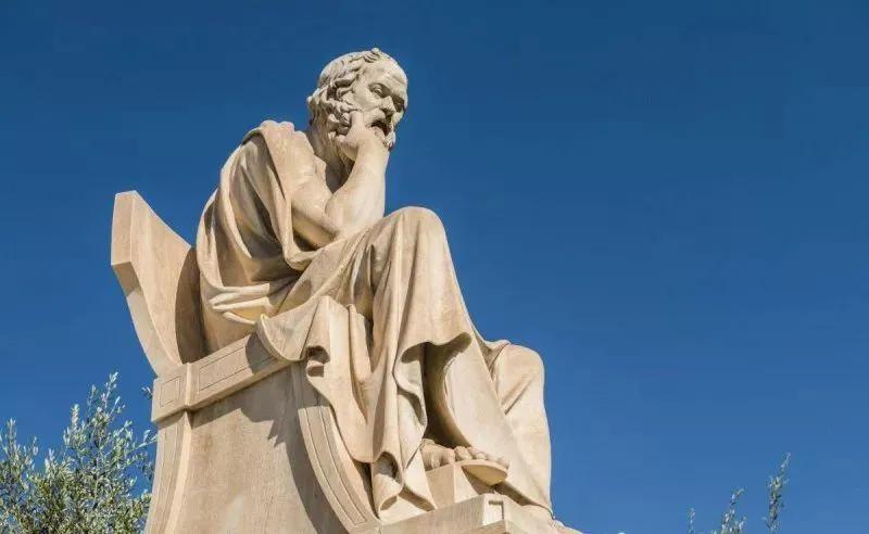 古希腊哲学家(4位顶级哲学家，教你如何在平凡生活中，活出幸福的人生)