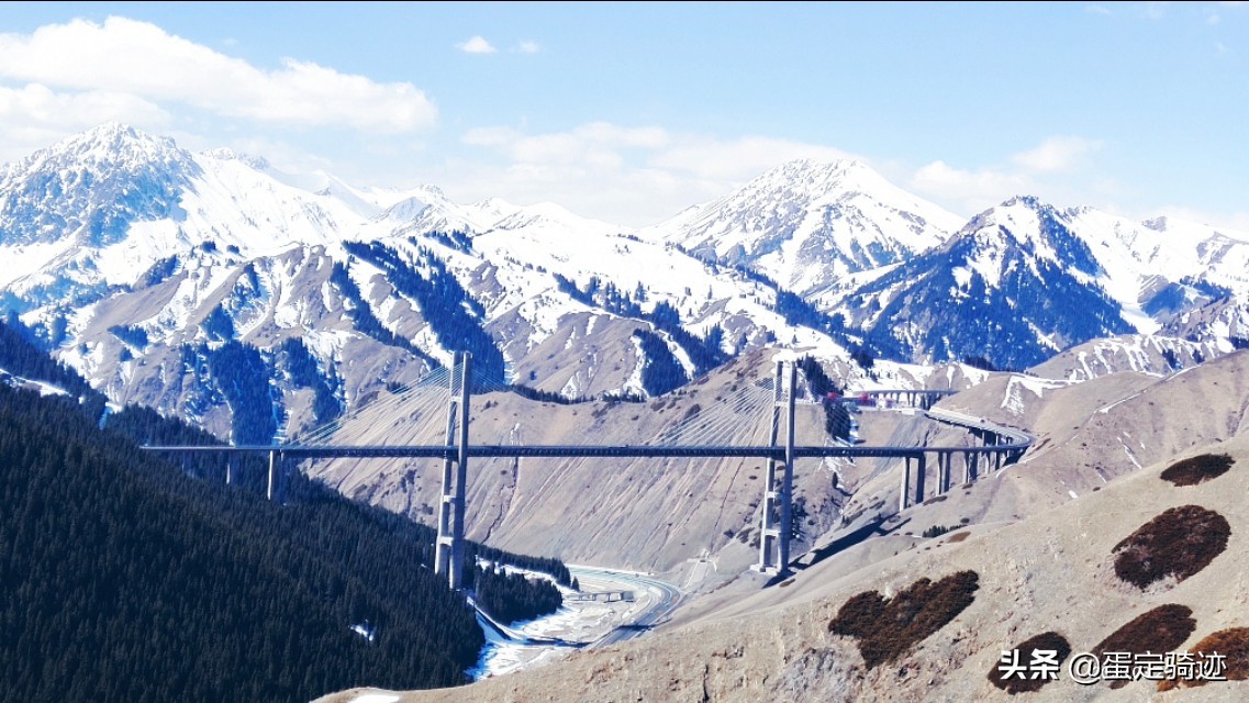 这个春天我在路上，从雪山走向戈壁