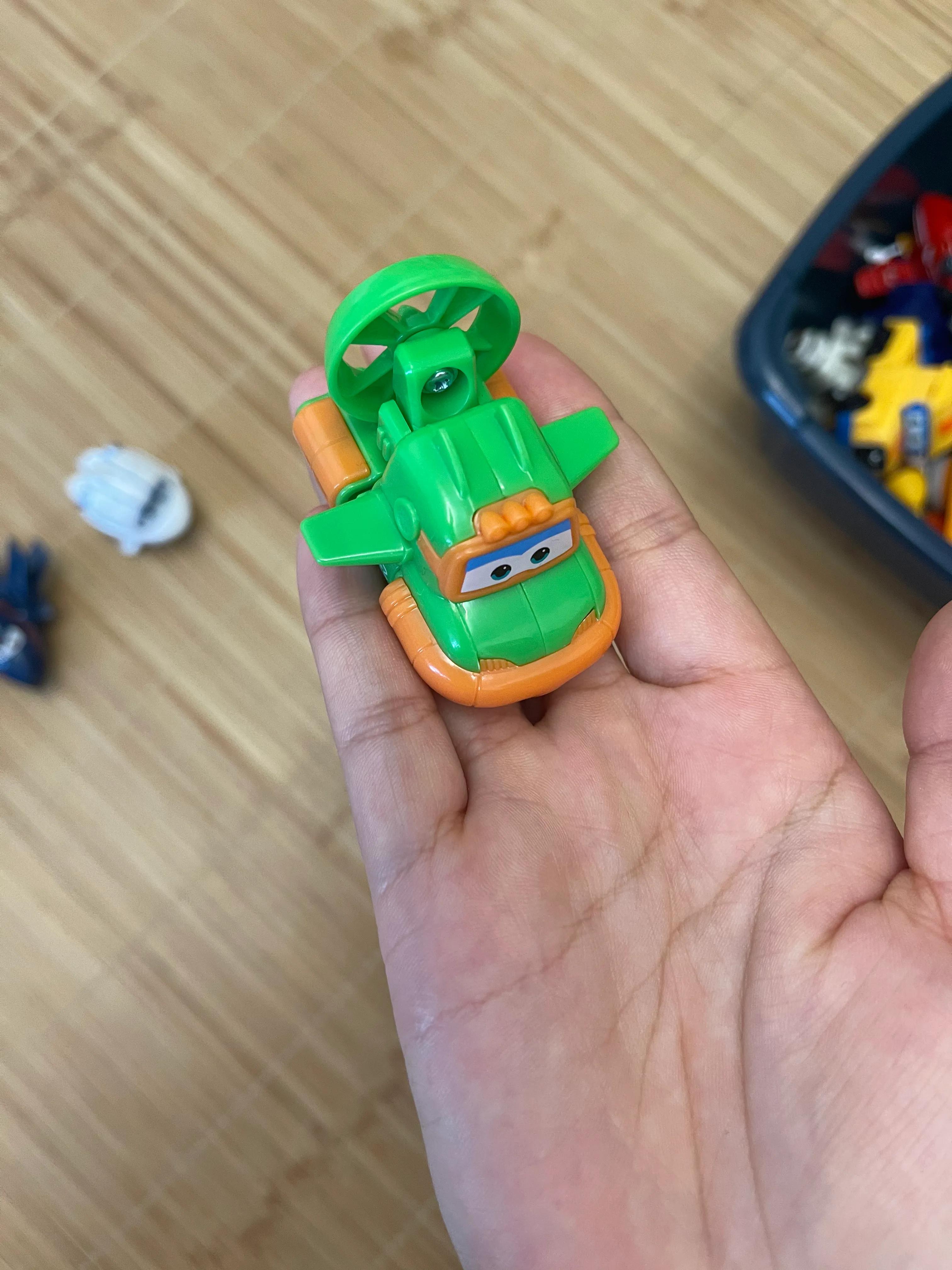 和宝宝一起来认识下超级飞侠人物吧