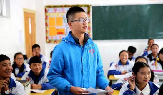 历年高考中，难度最高的3次数学考试，学生感慨：哭着走出来的