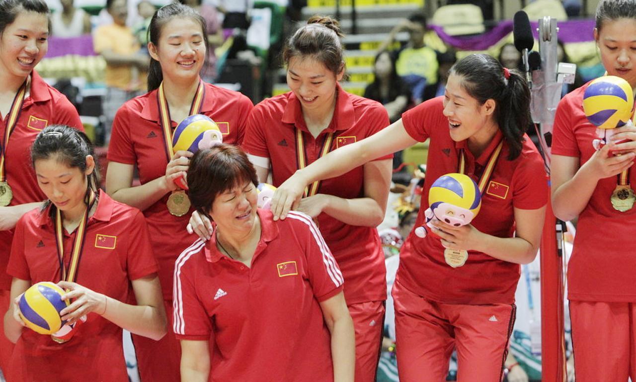 女排结束东京奥运会之旅，多名国手选择退役，朱婷最遗憾