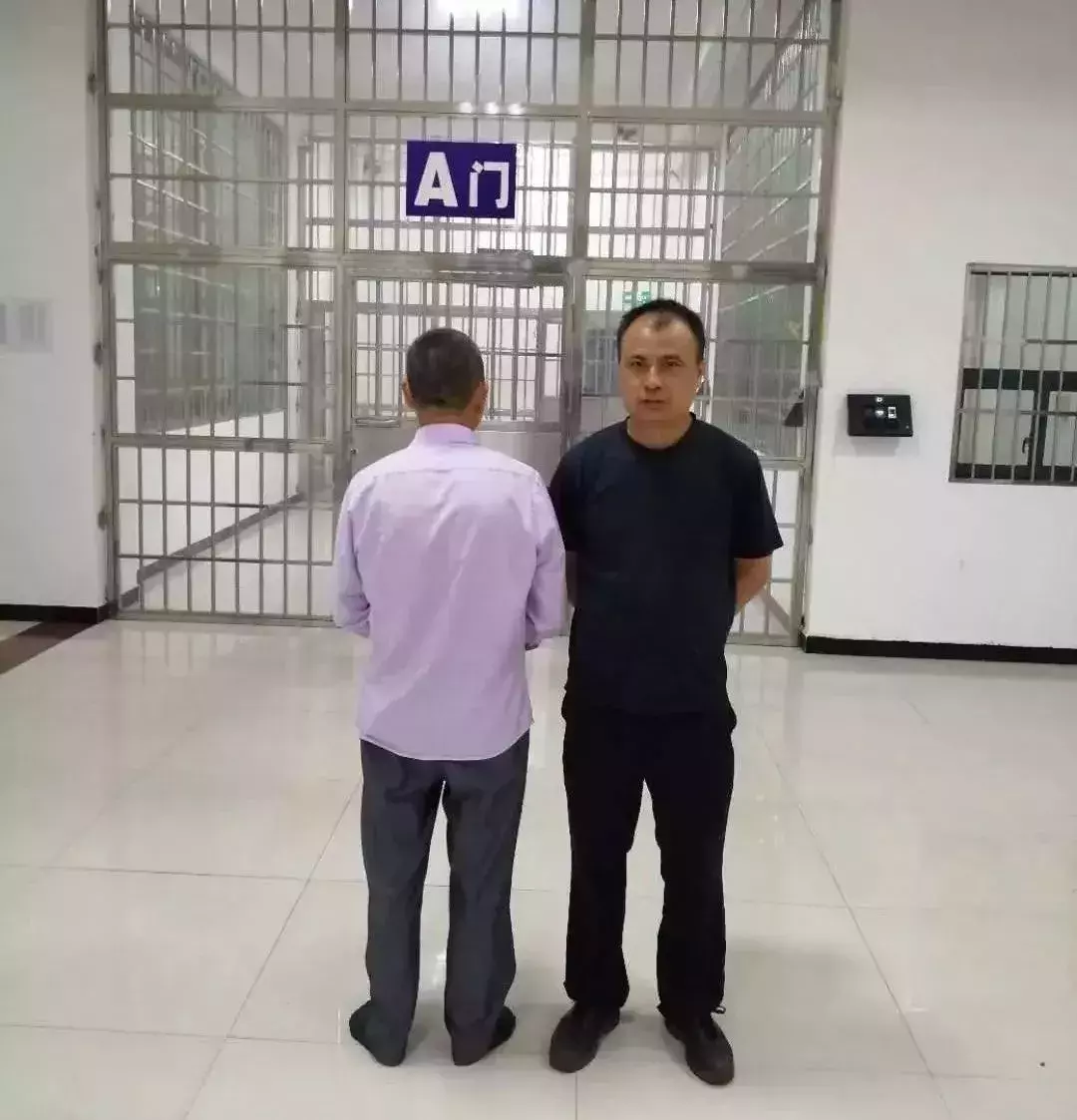 男子沿街推销能治百病的虎骨?赣州民警走访发觉不对……
