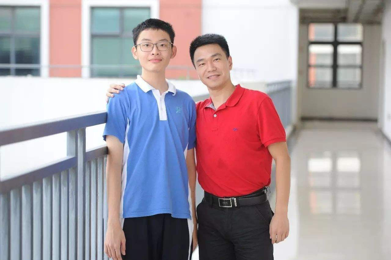 704分的高考状元许家祥，拒绝清北，他说出的原因令人佩服