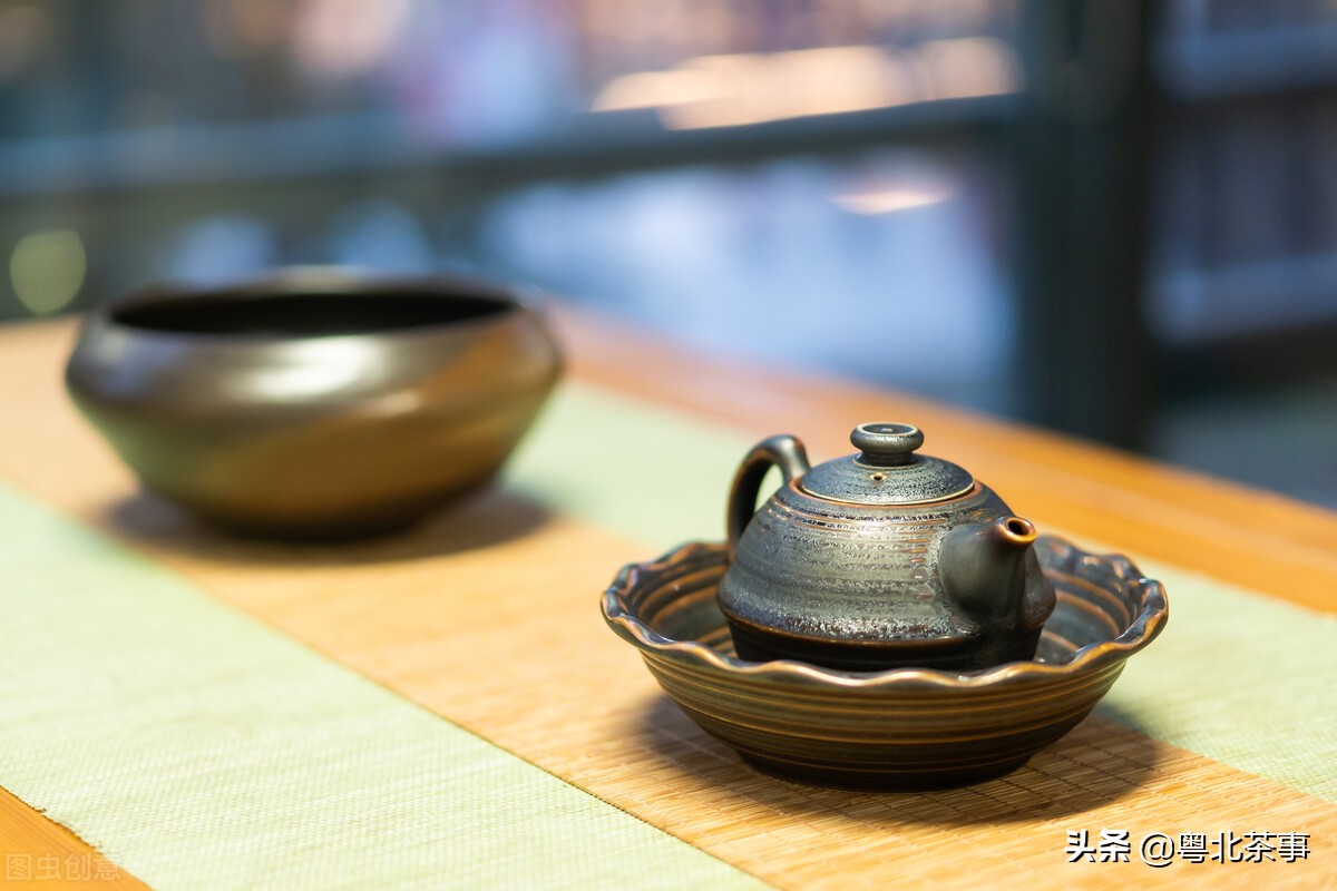 安静喝茶，随心，随意，随缘