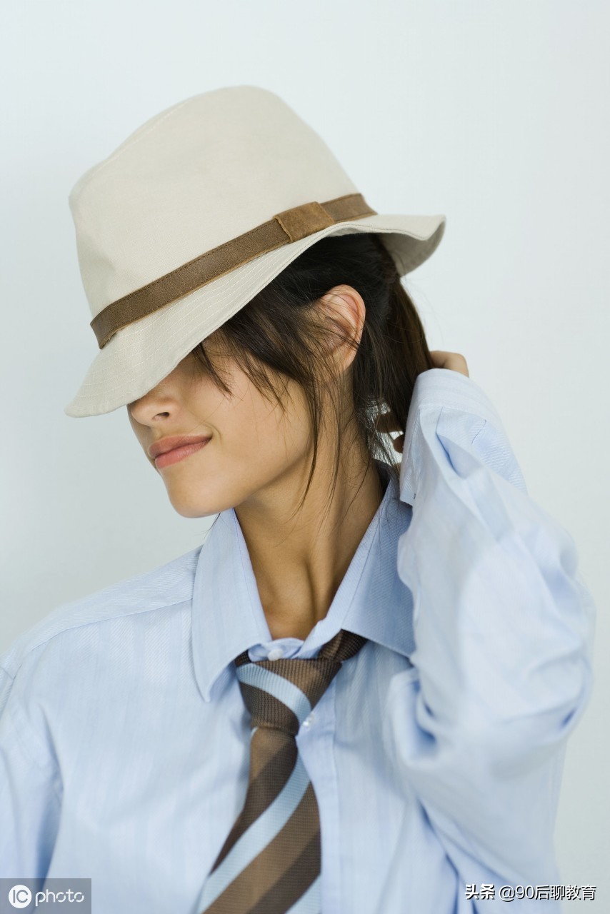 掌握这4个窍门，人物外貌描写惟妙惟肖（附精选好句）