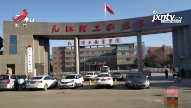 江西：给学校做工程，多名农民工竟被拖欠了5年工资