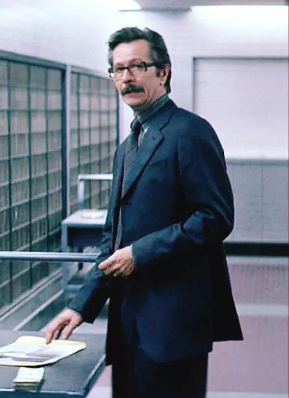 加里·奥德曼生涯十大电影，《黑暗骑士》名列第三位