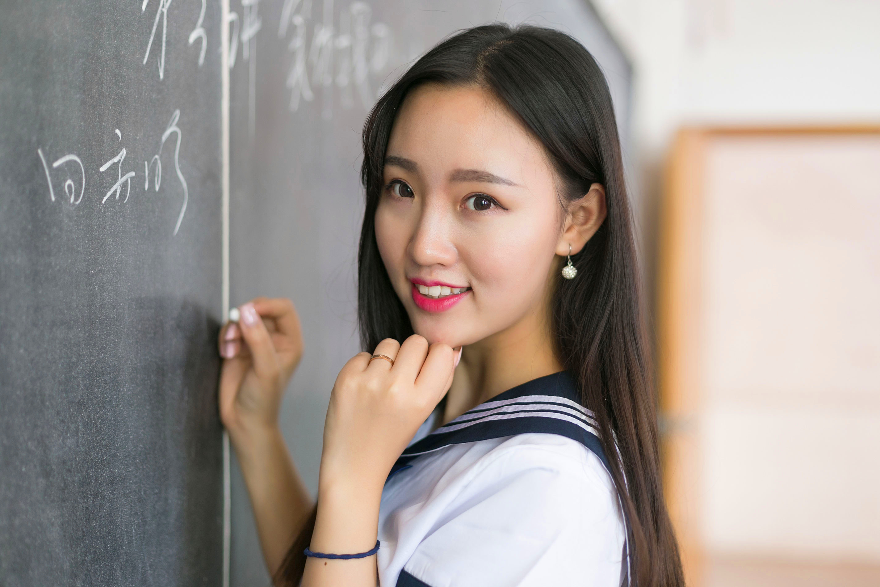 初中全校倒数第一，高考725分成云南状元，他靠这4个方法完成逆袭