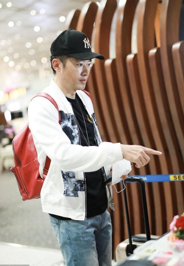 任泉结婚了吗("最帅公孙策"任泉罕见现身,曾被传与圈内某歌手秘密成婚