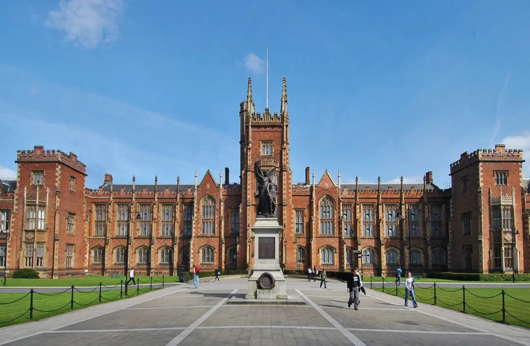 英国女王大学世界排名，英国女王大学世界排名2022