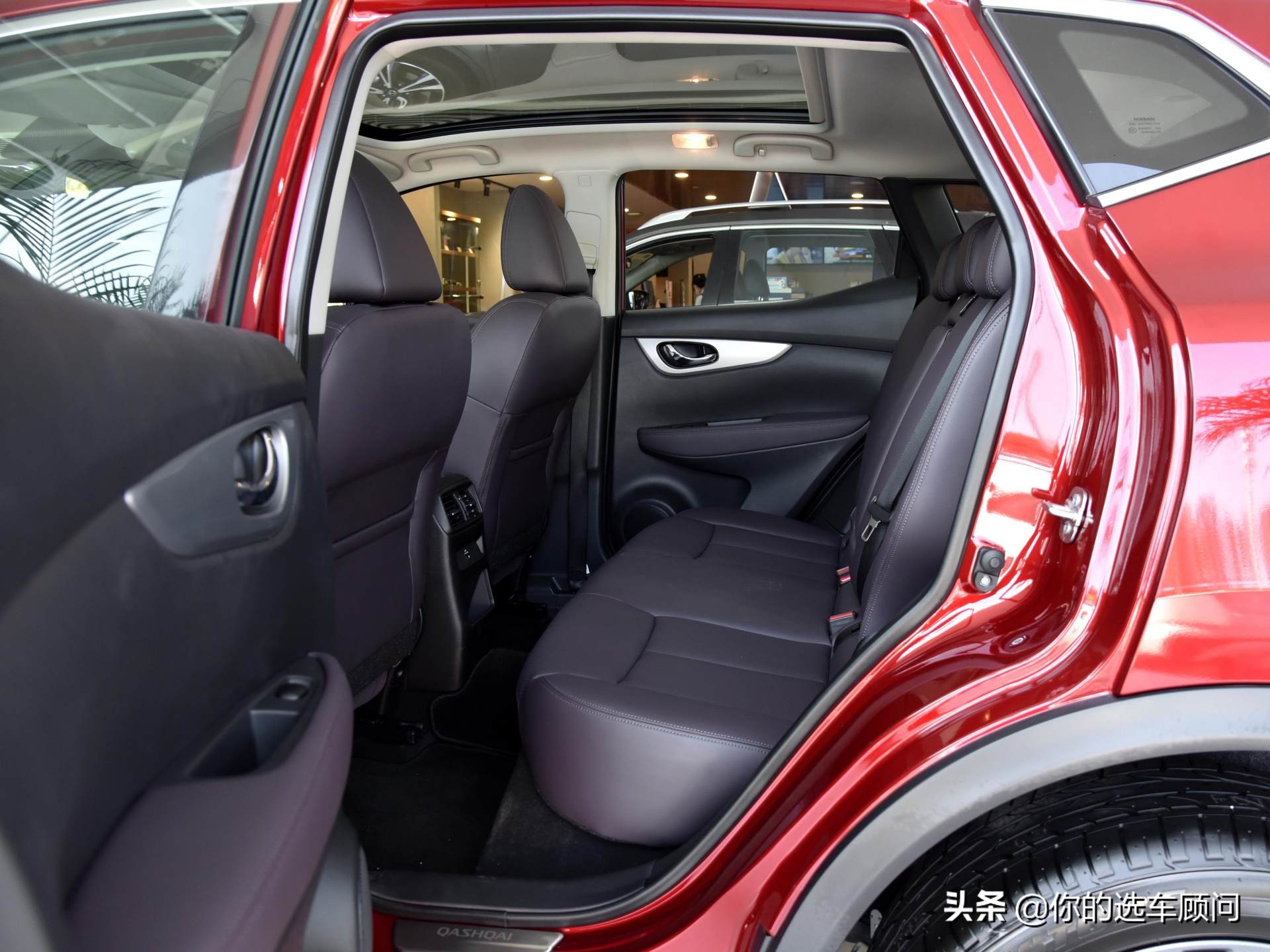 日系紧凑型SUV，靠6.2L油耗和92号汽油赚销量，实拍逍客