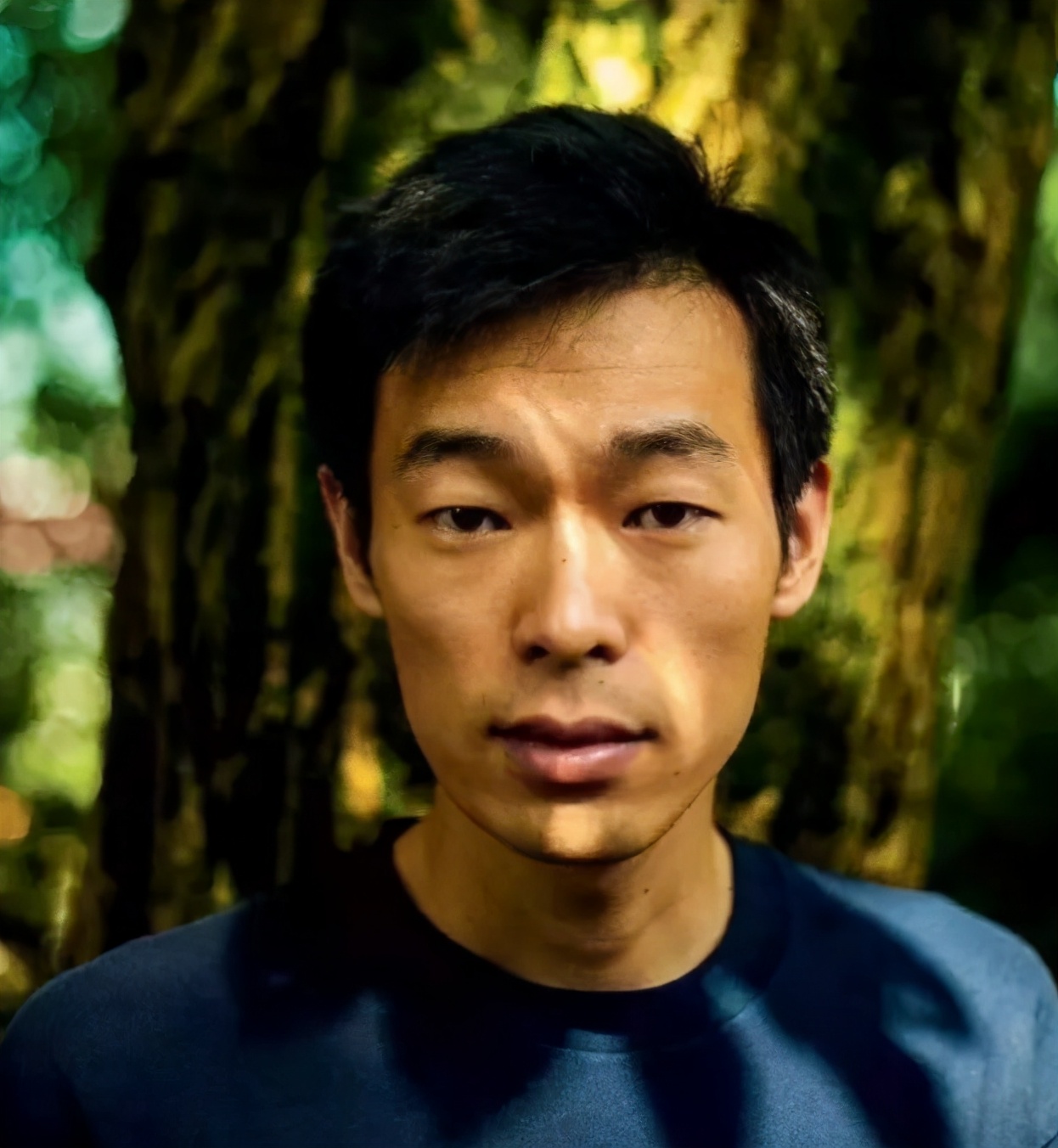 秦玥飞：放弃百万高薪回国当村官，月薪一千没房没车，这是失败吗