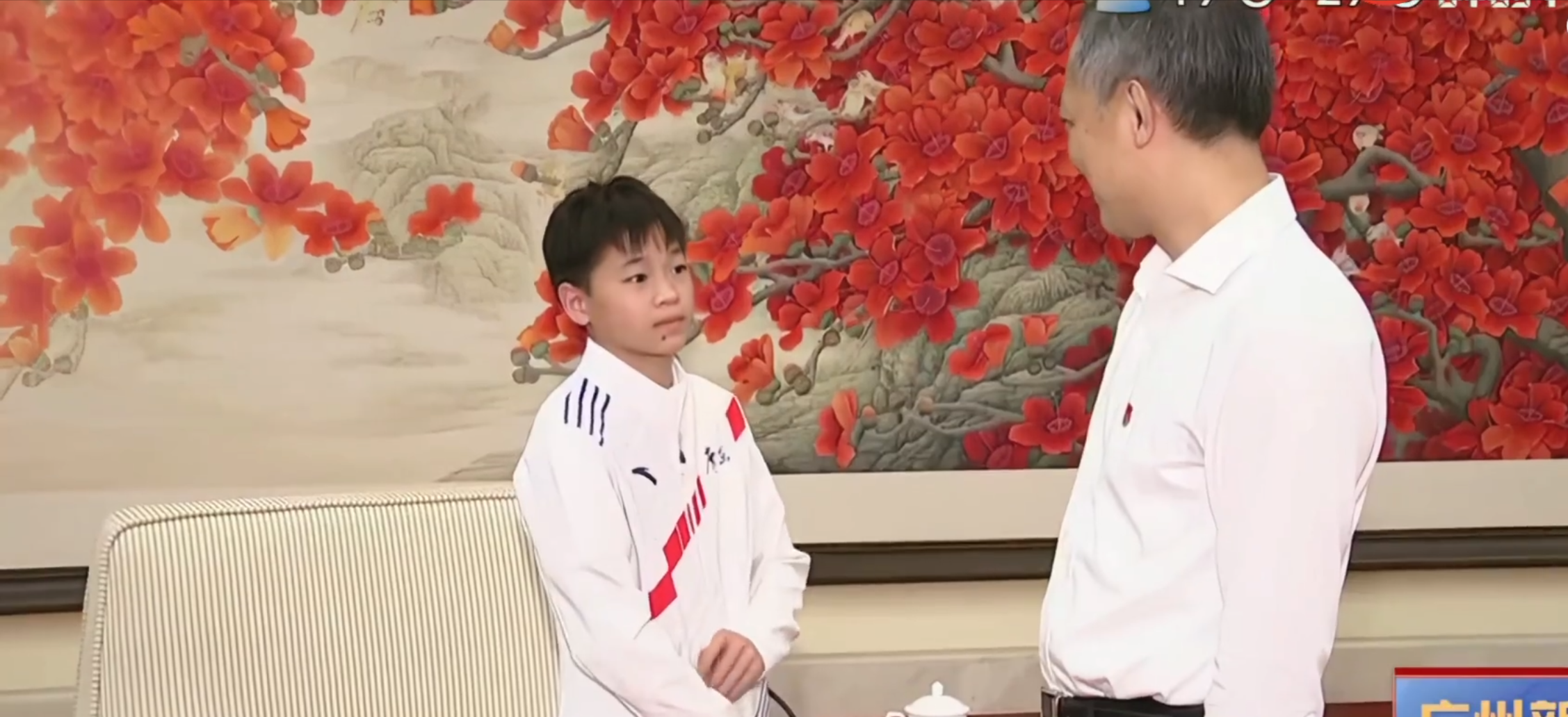 全红婵太有面！回广州市长亲自接见，两大因素或许会毁掉她的事业