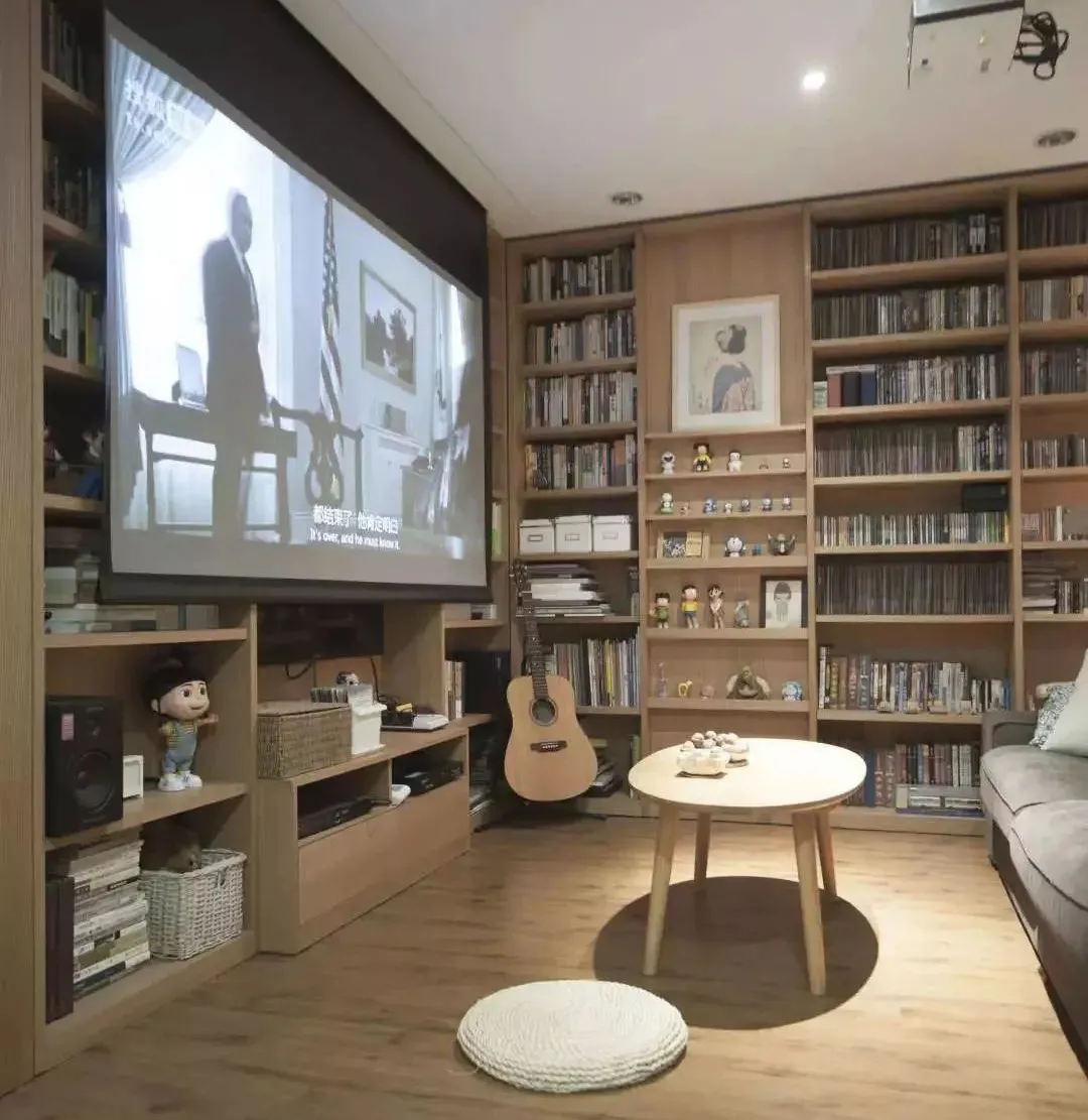 客厅只能看电视？不妨看看人家的万能客厅