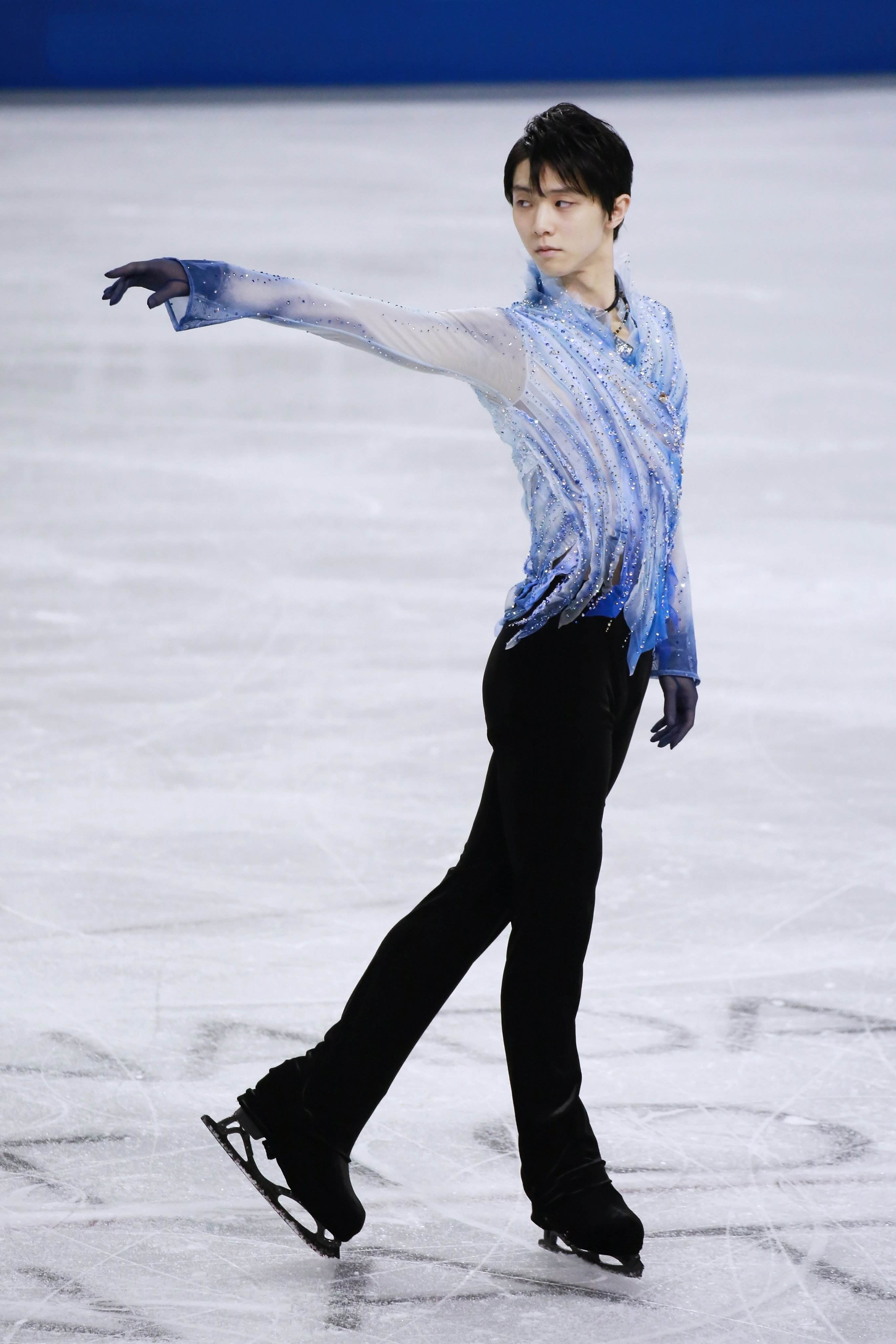 费尔南德兹退役了吗(亚洲首位冬奥花滑男单冠军,18次打破世界纪录,却