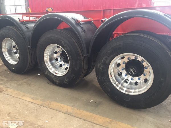 不同的半挂车该用什么轮胎,你知道吗?