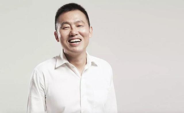 人前有多少辉煌，背后就有多少苦难