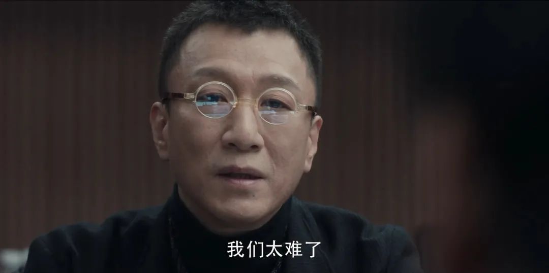 三棱柱的空间余弦定理应用与计算方法