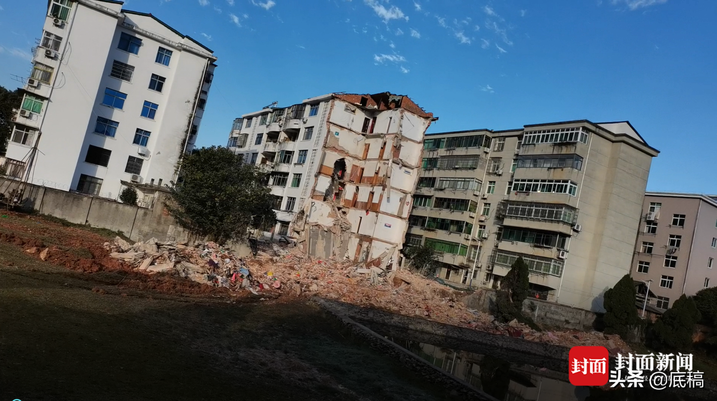 幸存者讲述南昌一家属楼坍塌瞬间：有人出门查看变形大门时突发坍塌，家中妻子遇难