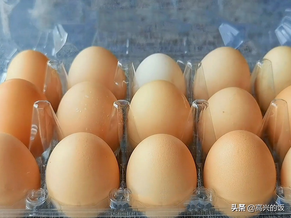 买鸡蛋时，“3招”辨别鸡蛋是否新鲜！超市、菜市场也能轻松操作