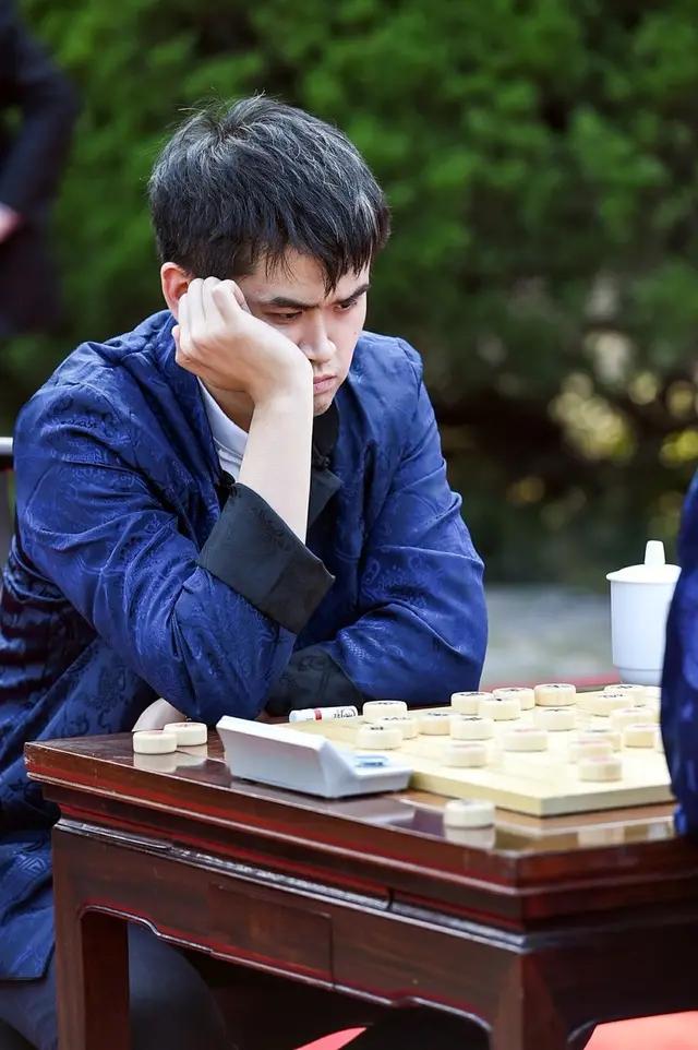 棋迷朋友们是怎样理解纯人和软件大战的，听了还真是太涨知识了