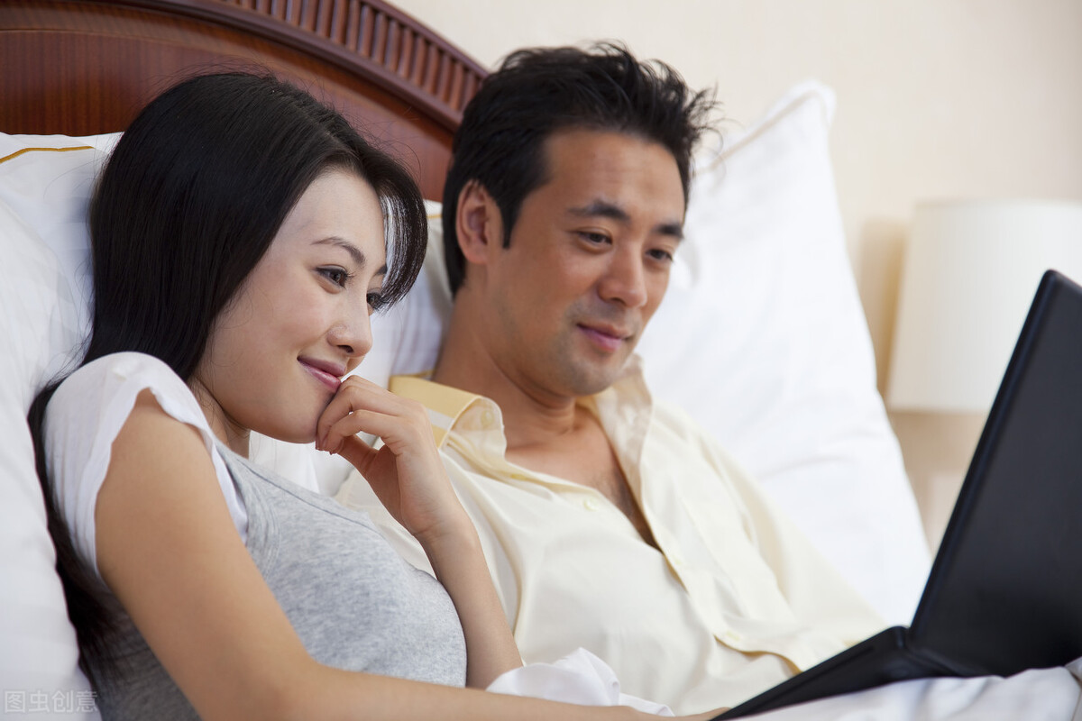 夫妻之间维持感情的办法(在婚夫妻得怎么过才能 维持好关系)