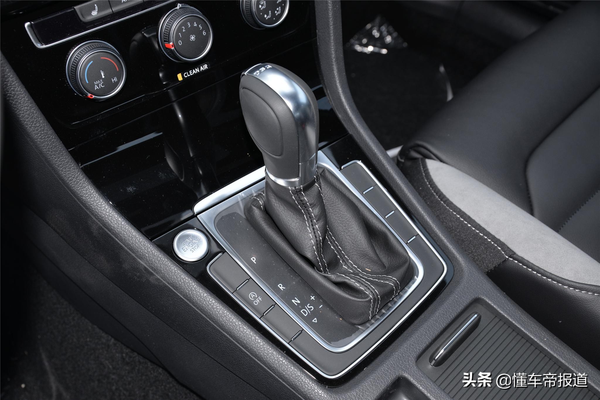 新车 | 经典与创新同在！一汽-大众第八代高尔夫新老对比