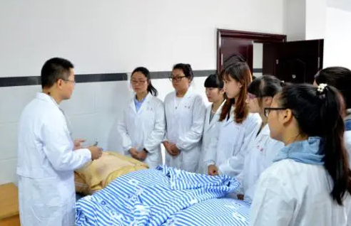 2021高考“捡漏王”诞生，安徽考生495捡漏211大学，堪称锦鲤附体