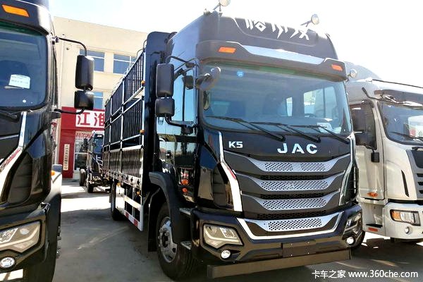 10多万还要什么重载轻卡，这5款6米8载货车降价后更香