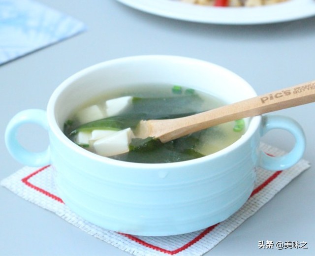 素菜汤菜谱大全（营养又好喝的15道素汤做法）