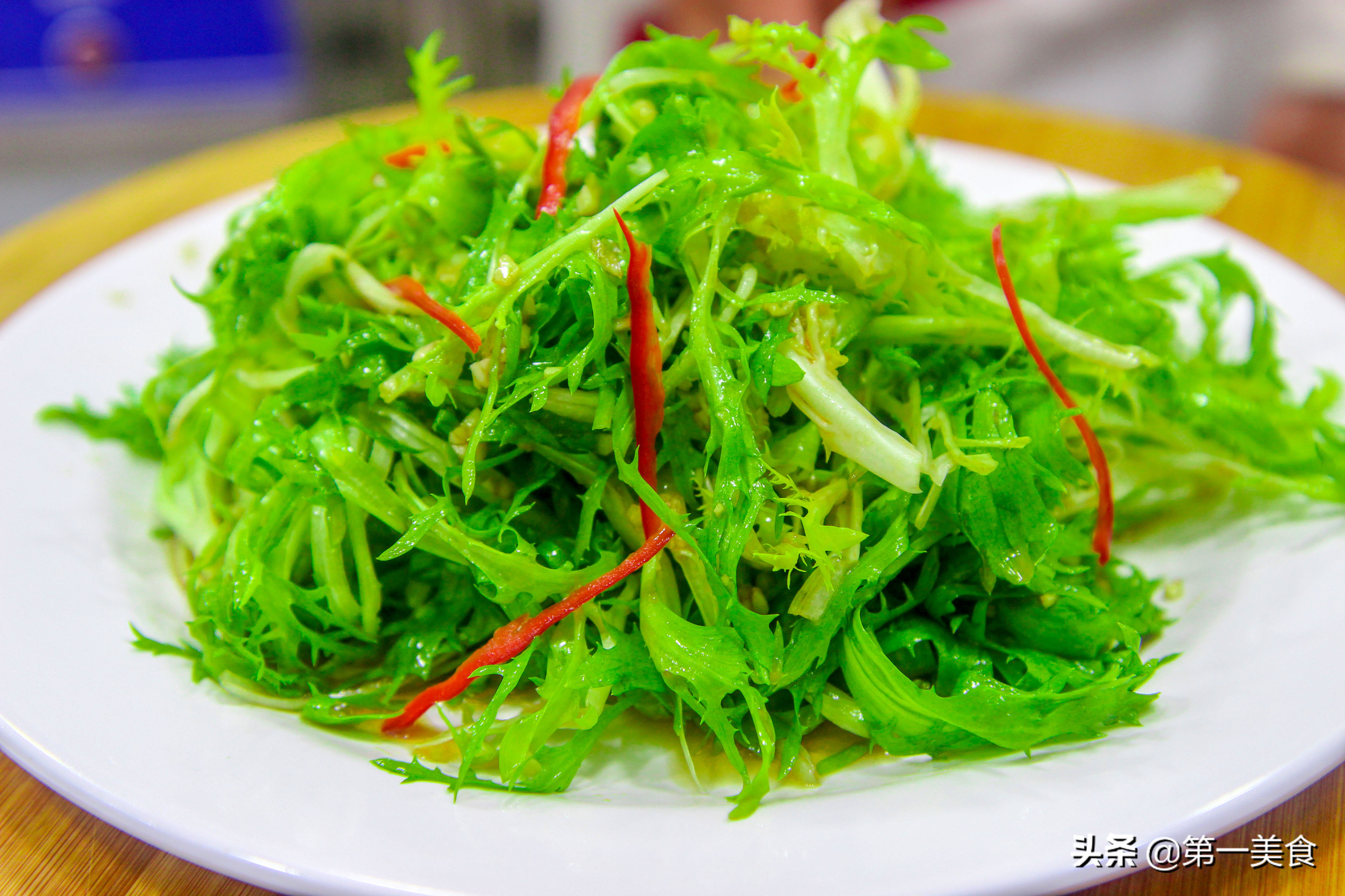 苦菊怎麼涼拌才更爽口,廚師長教你快速涼拌的方法,一看就會