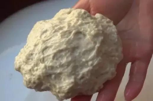 小麦淀粉可以制作凉皮吗？凉皮怎么做好吃，大厨：教你正确做法