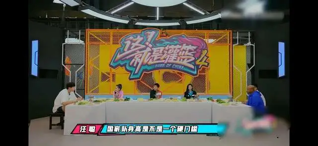 为什么nba没有女篮(马布里一针见血指出女篮失败原因，姚明是否懂得篮球？)