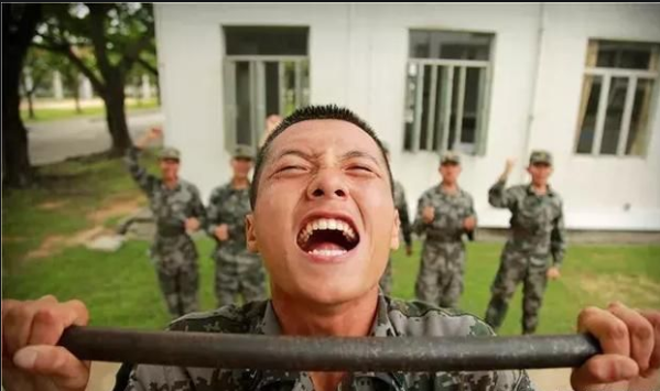 想要参军的学生注意！部队直招士官来了，直接授衔的可不多见