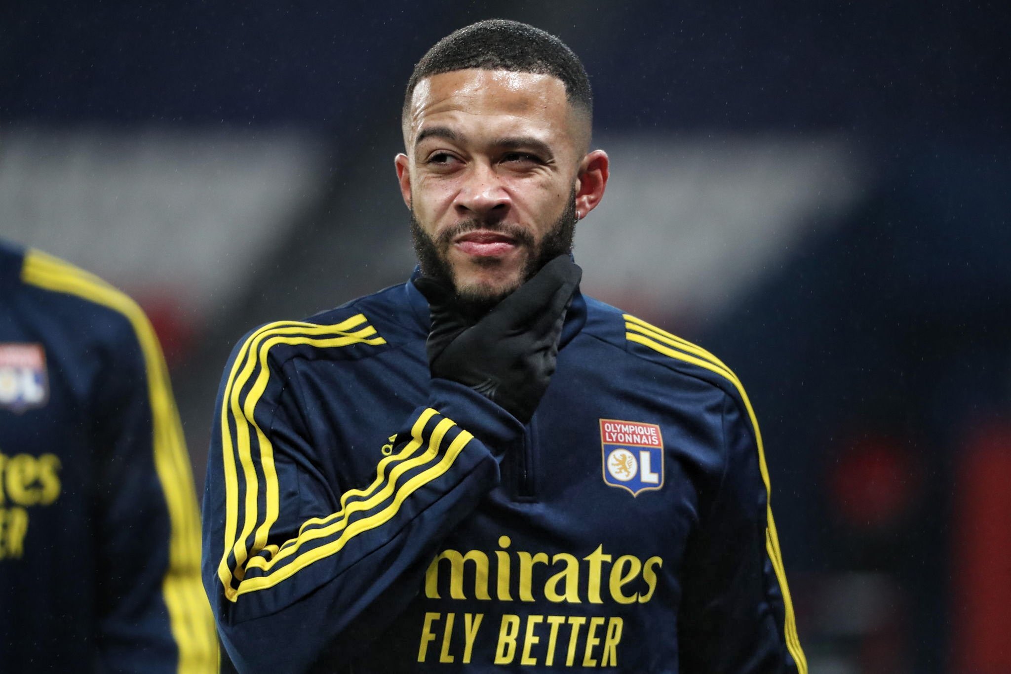 法甲霸主官宣今夏首签,霸气砸钱淘汰巴萨)