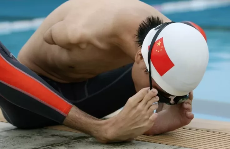 10年前，那个用脚高考轰动全国的文科状元，如今怎样了？