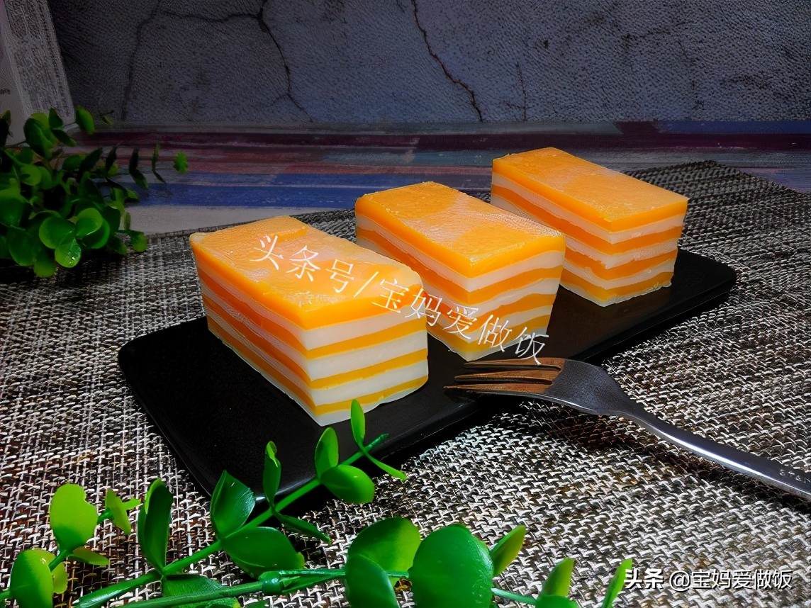 Q弹的千层糕，做起来其实并不难，冰冰凉凉夏天吃最合适了