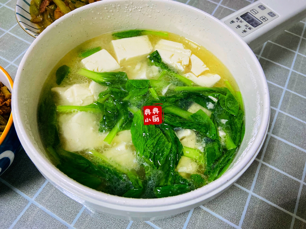 都說青菜豆腐保平安,所以這湯不要錯過了,好喝易做