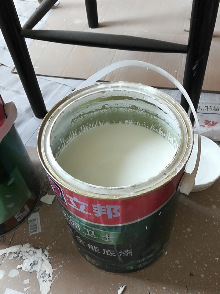 乳胶漆一定比壁布、壁纸环保？深入了解后才发现，我片面了