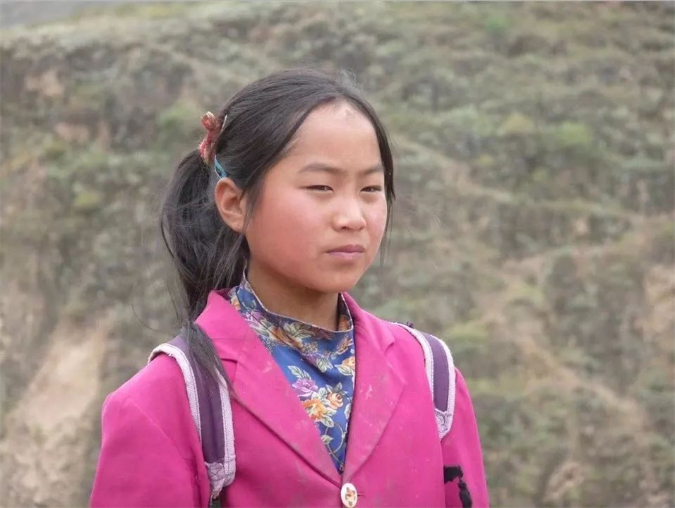 寒门考生沈娟，高考总分47分，爷爷不敢相信，隐情让人泪目