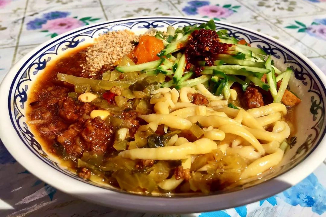 中国25个地方的面条做法，小众但美味，看看有你家乡的面条吗？