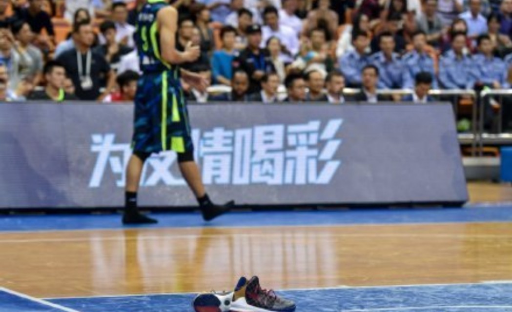 cba鞋子是哪里出的（CBA穿李宁 国家队穿什么？浅谈赞助商Nike李宁的恩怨情仇）