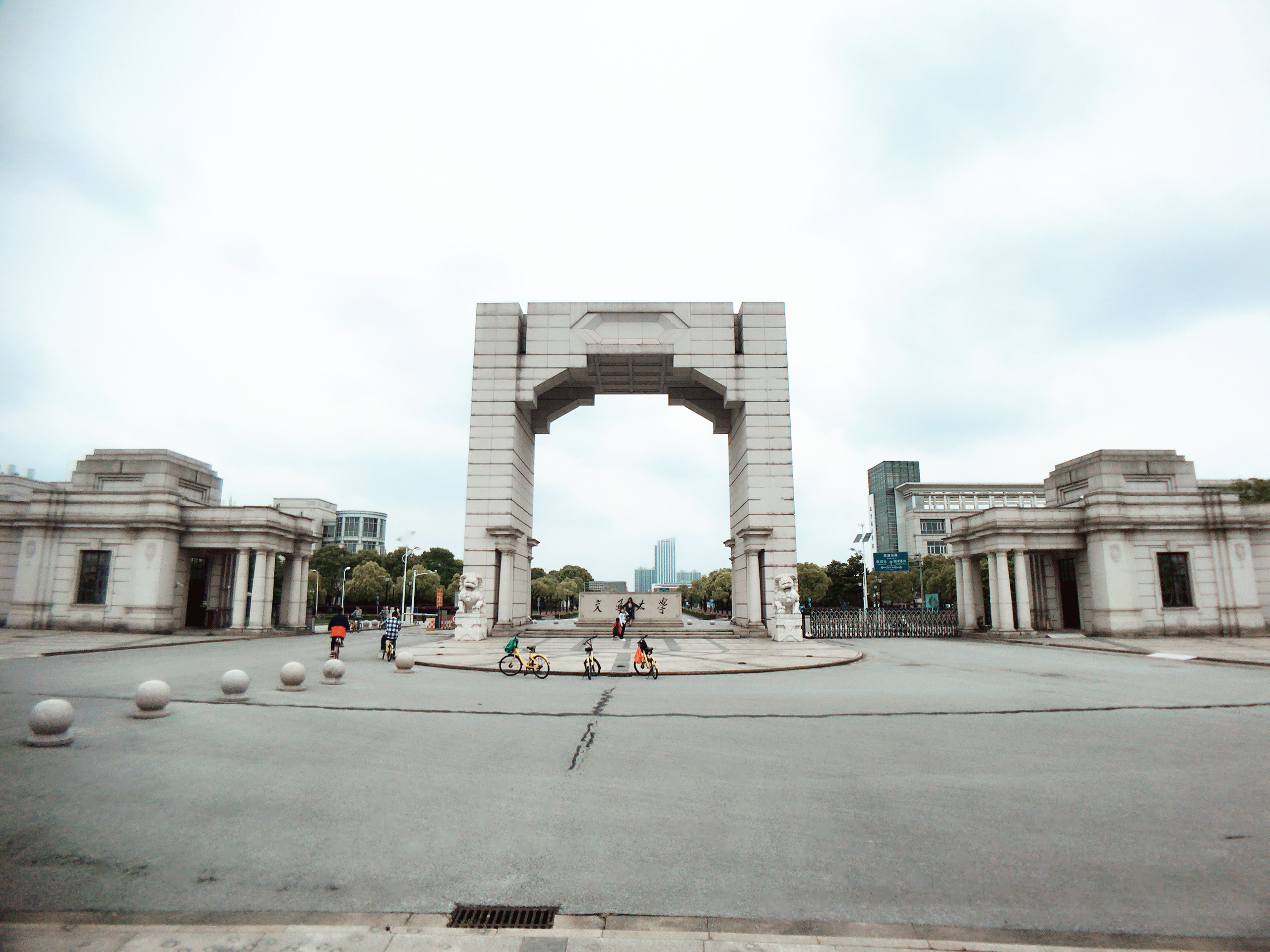 清华排名28，北京大学51，中国9所大学挺进全球前200